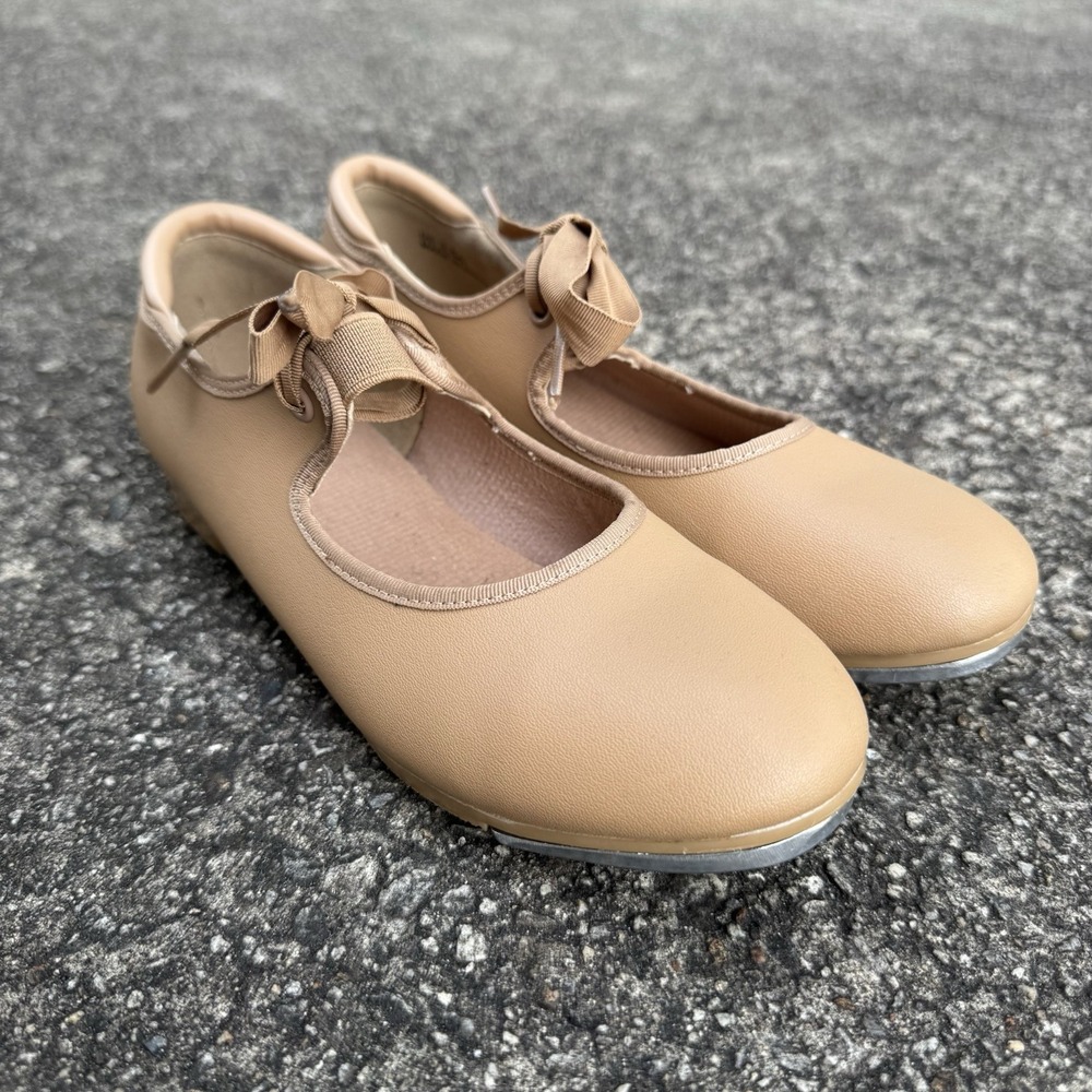 Girls Tan Tap Shoes Size 3.5 A Nude Tan Heeled